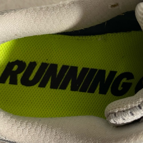 Nike Air Zoom All Out Low Pure Platinum Running Shoes Women’s Size 7.5 - Picture 7 of 10